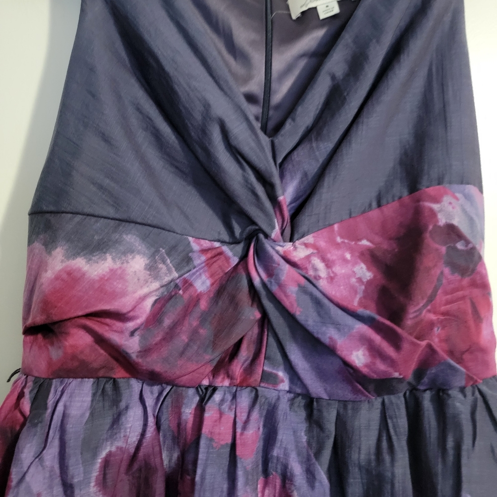 Dress - Picture 2 of 4